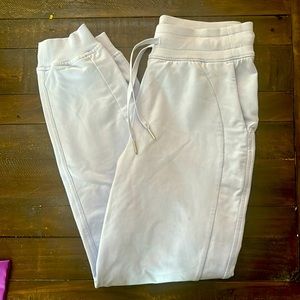 Lululemon joggers. Periwinkle size 4. Only tried on but did wash